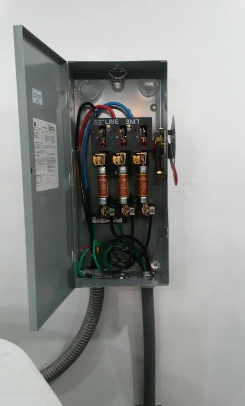 Three-phase disconnect switch installed for Electrical Wiring & Rewiring in Bowne